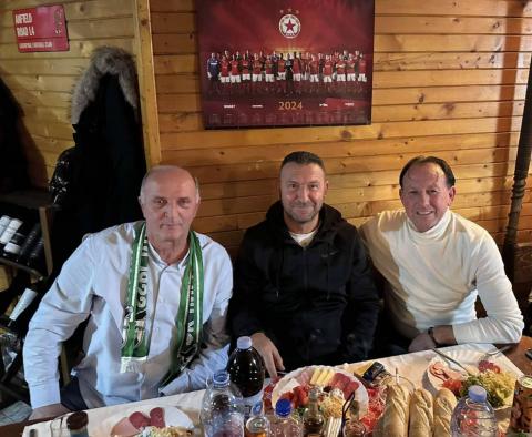Феновете на Пирин събраха клубни легенди на партито си! СНИМКИ Феновете на Пирин събраха клубни легенди на партито си! СНИМКИ