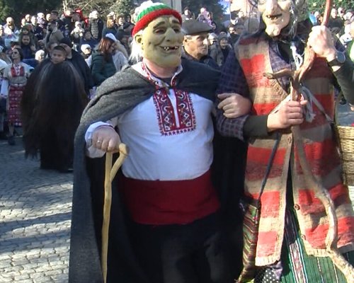Кукери изгониха злите сили в Гоце Делчев