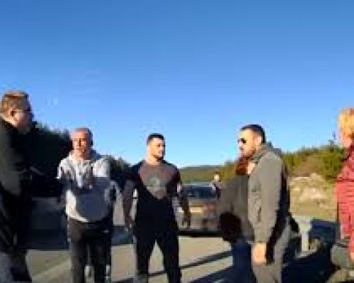 Екшън на АМ Струма! Жени се биха пред олимпийския шампион Карлос Насар (Видео)