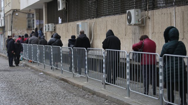 От днес започва изплащането на пенсиите От днес започва изплащането на пенсиите