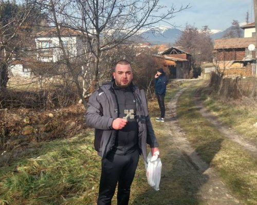 Даниел Благоев Калоянов спаси Светия кръст в с. Бачево