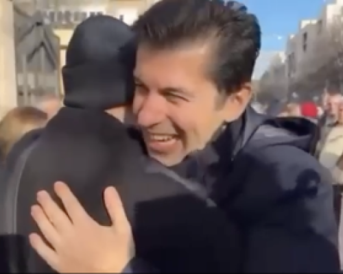 Гръмовен скандал! Делото на Кирил Петков е пробито! С баща му са хванали нещата