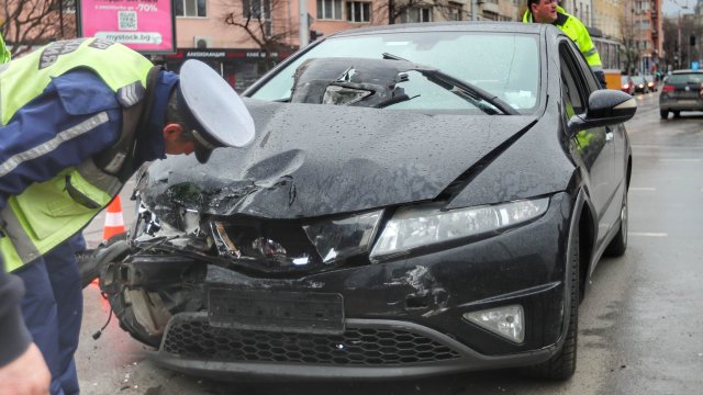 11 души загубиха живота си на пътя за първите 10 дни от годината 11 души загубиха живота си на пътя за първите 10 дни от годината