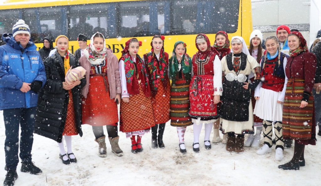 Банско очарова Симитлия-Древната земя на кукерите Банско очарова Симитлия-Древната земя на кукерите