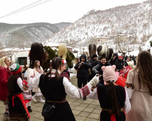 Музика и кръшни хора на стара Сурва в с. Железница