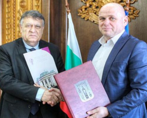 Софийският университет ще прави курсове за гимназистите в Банско