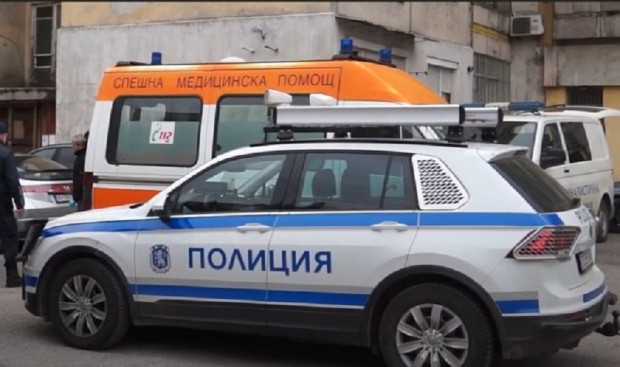 Страховито: Откриха мъртви две жени в Югозапада