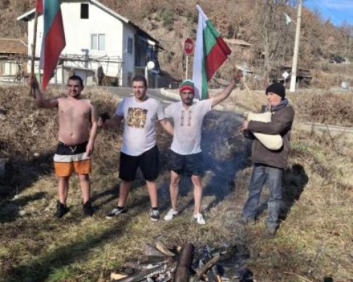 Още една благородна постъпка! Роберто Йорданов от Градево дари средства от Богоявленския ритуал на Вили от Крупник