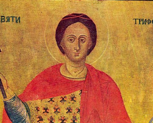 Почитаме паметта на свети мъченик Трифон