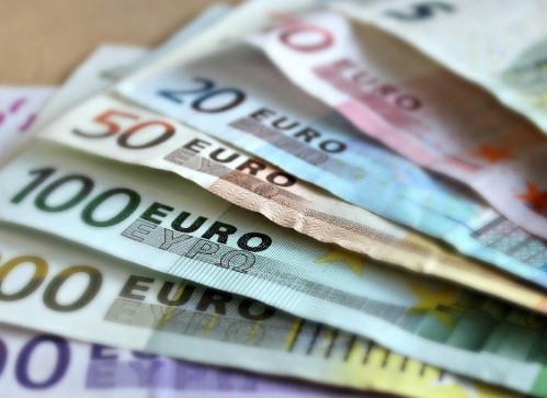 Проучване: 57,1 от българите са против въвеждането на еврото Проучване: 57,1 от българите са против въвеждането на еврото