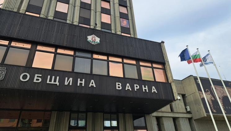 СКАНДАЛ ВЪВ ВАРНА: ПП скочиха на Възраждане, действали като мутри!
