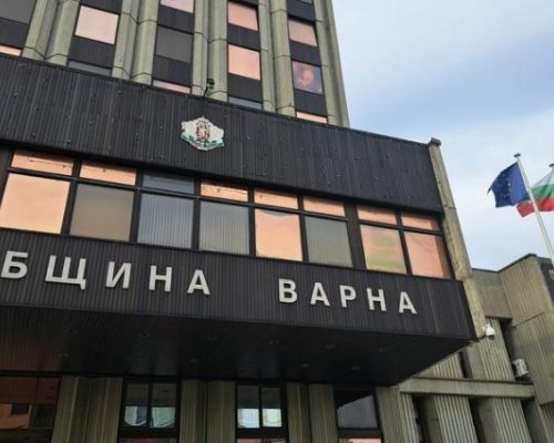 СКАНДАЛ ВЪВ ВАРНА: ПП скочиха на Възраждане, действали като мутри!