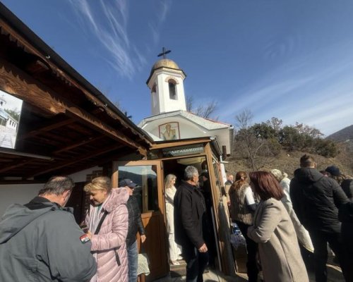Почит към свети Харалампий в Железница