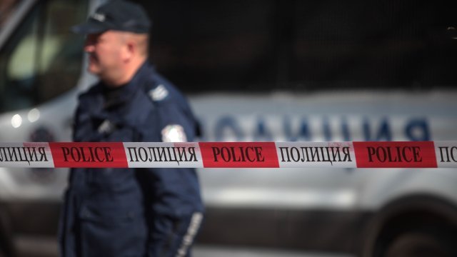 Откриха мъртъв мъж край Кочериново