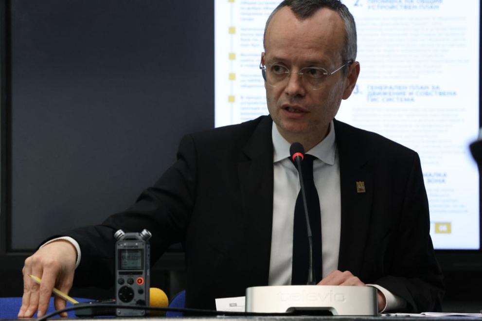 Кметът Байкушев предлага разкриване на нова междуселищна автобусна линия Кметът Байкушев предлага разкриване на нова междуселищна автобусна линия