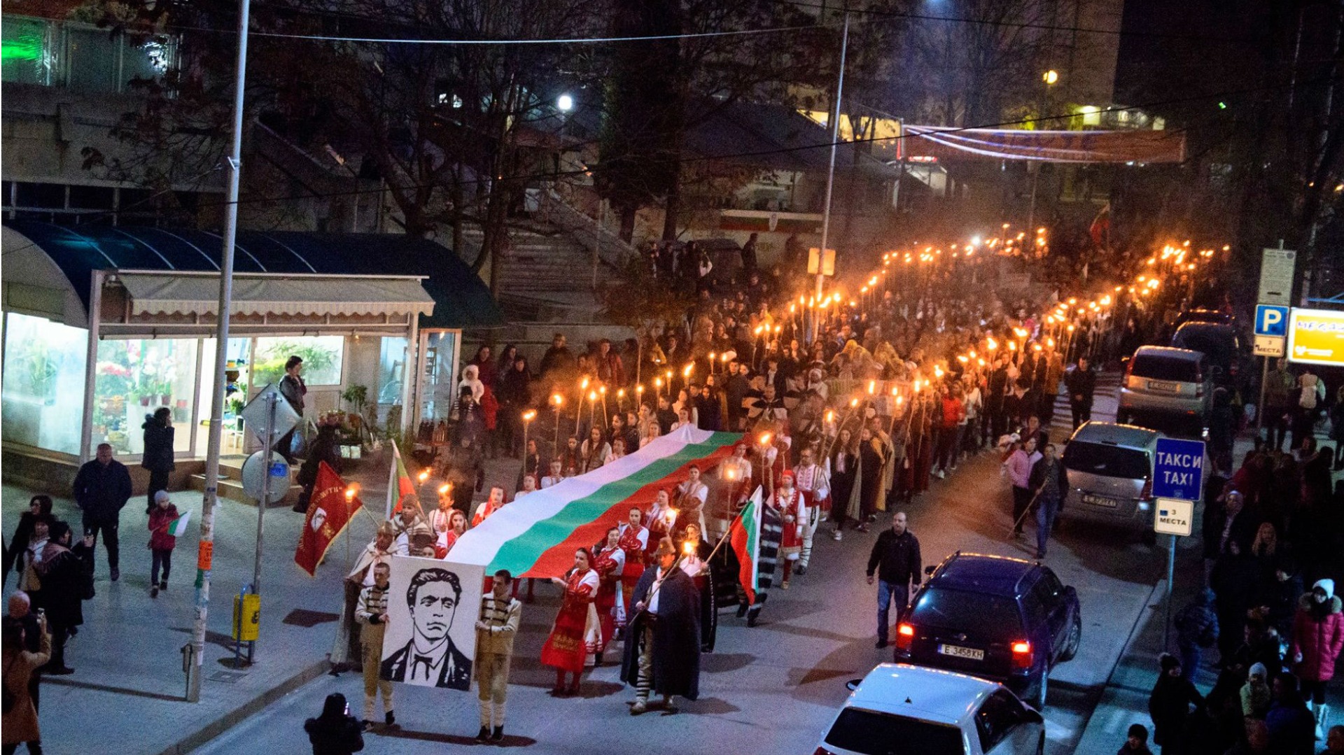 С традиционно факелно шествие Петрич ще почете Апостола на свободата С традиционно факелно шествие Петрич ще почете Апостола на свободата
