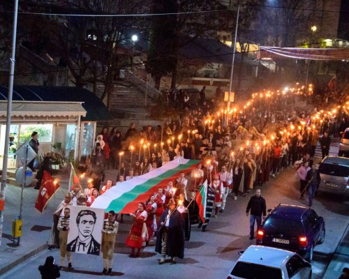 С традиционно факелно шествие Петрич ще почете Апостола на свободата