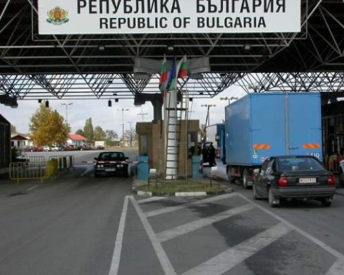Интензивен е трафикът на ГКПП  Капитан Андреево  на българо-турската граница на изход за товарни автомобили
