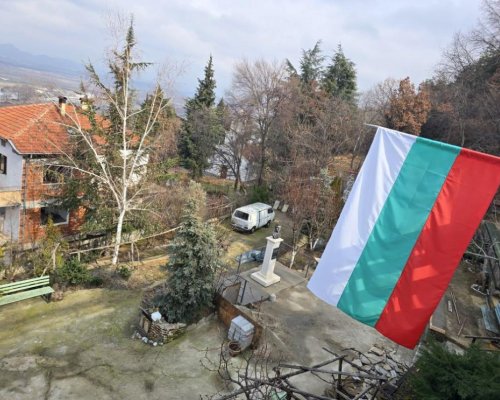 Володя Стоянов изгражда Духовен център в Петрич (СНИМКИ)