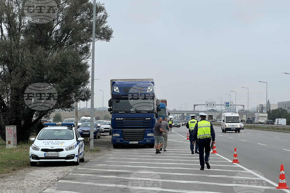 МВР: Общо 13 души са ранени при катастрофи в страната през последното денонощие