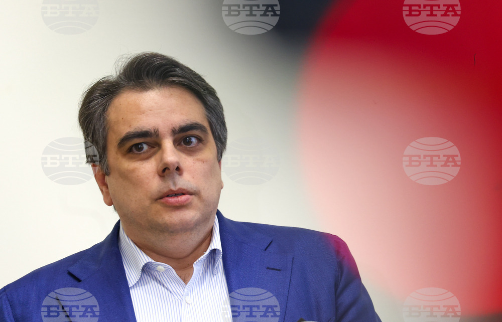 Асен Василев: Случва се това, за което предупредихме още миналата година Асен Василев: Случва се това, за което предупредихме още миналата година