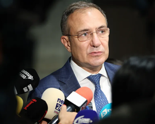 Министър Борислав Гуцанов: Вейповете трябва да бъдат забранени, на първо място е здравето на децата