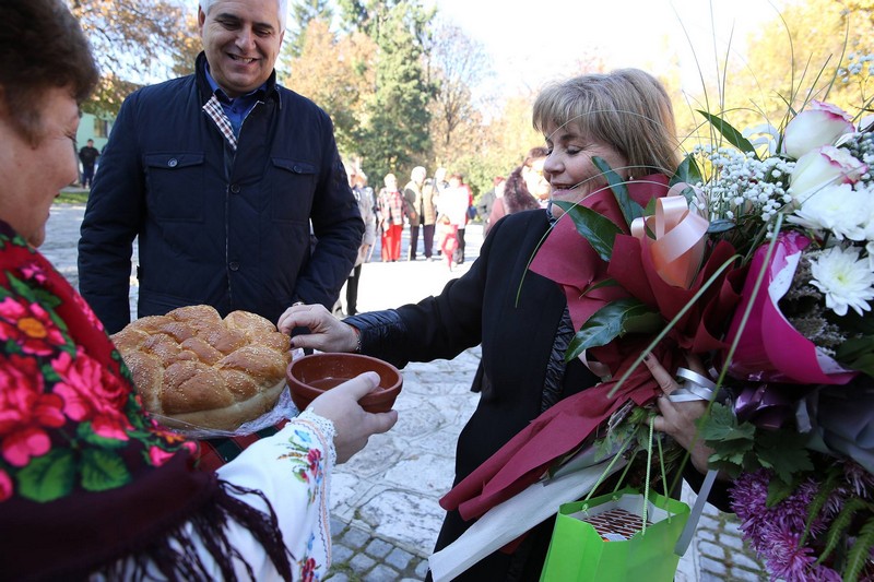 Днес кметът на разложкото село Баня Мария Юрганчева официално встъпи в длъжност