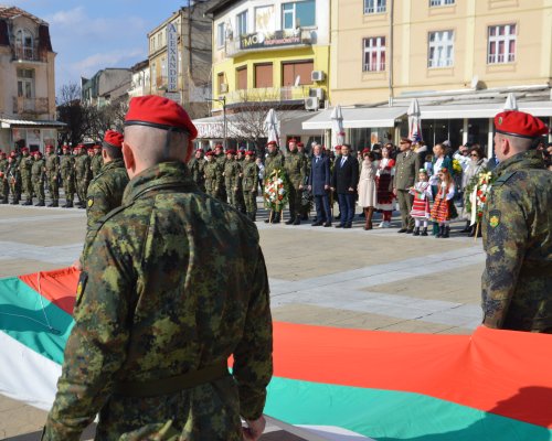 Благоевград отбеляза 147 години от Освобождението на България с тържествени събития