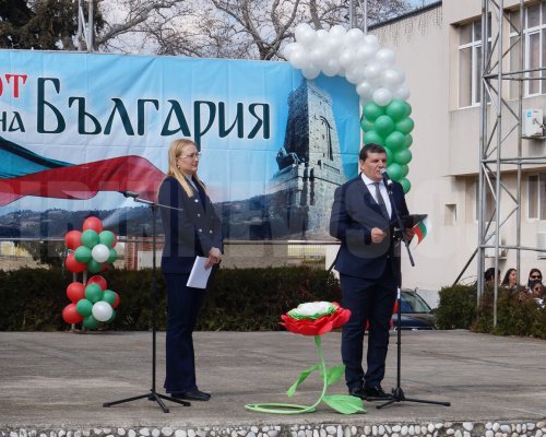 Патриотичен концерт за 3 март в община Струмяни