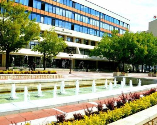 Фирмата на почетен консул ще озеленява кални петна в Благоевград