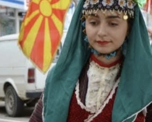 Загиналата в пожара в дискотеката, Стефания от АУБ, е била душата на народния ансамбъл в Кочани