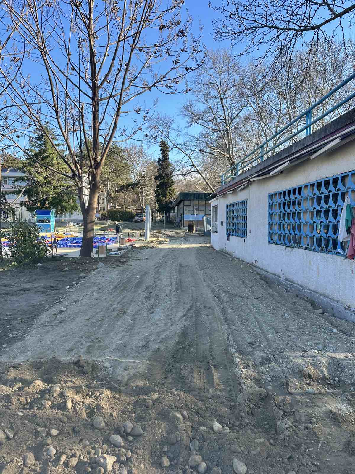 Подмениха канализационната мрежа на Спортния интернат по плуване в Сандански
