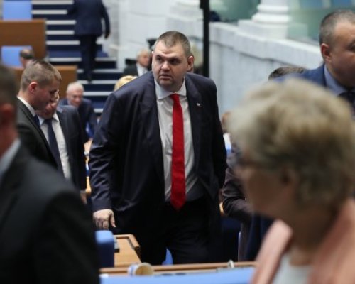 Делян Пеевски: Олигарсите да не се радват, няма да има сътресения