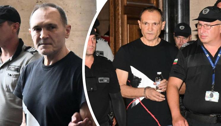 Международно разследване е засякло транзакции за 5 млн. долара, свързани с антични предмети, водещи към Васил Божков