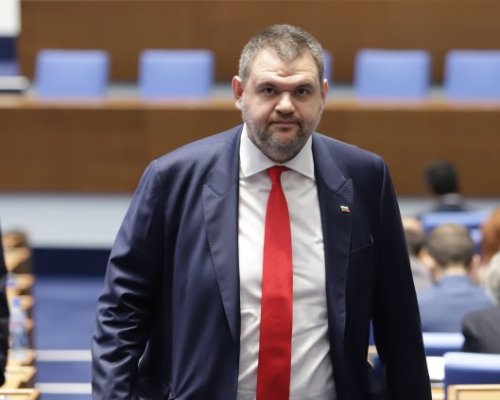 Депутатите одобриха държавната верига от хранителни магазини