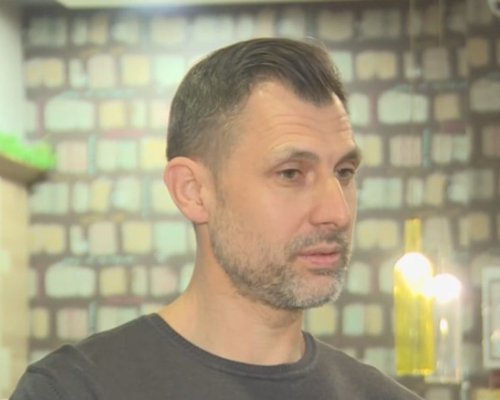 Ресторантьор от Благоевград за цената на салатата: Листният зеленчук е 25 лева килото, пармезанът-40 лева. За колко да я предлагаме на клиентите?