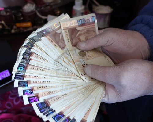 Свиха оборота от касата на магазин за месо в Благоевград