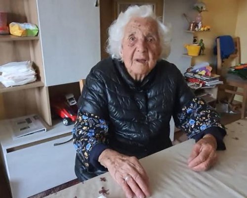 Столетница от Гоце Делчев ходила на лекар само пет пъти, доволна е от живота