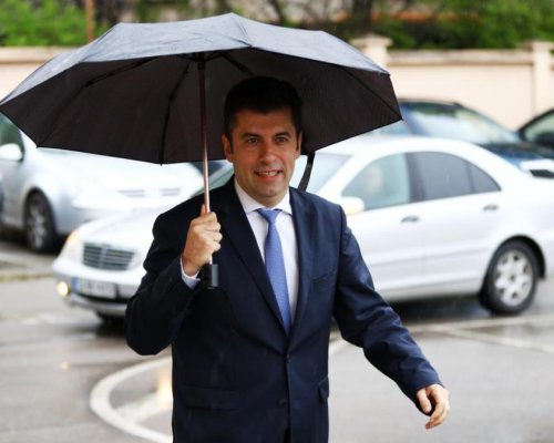 Прокуратурата повдигна обвинение на Кирил Петков