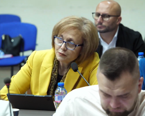 Общинските съветници отхвърлиха разглеждането на декларация за план приема след 7 клас