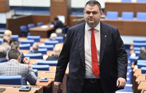 Делян Пеевски: Правителството няма да се разпадне Делян Пеевски: Правителството няма да се разпадне