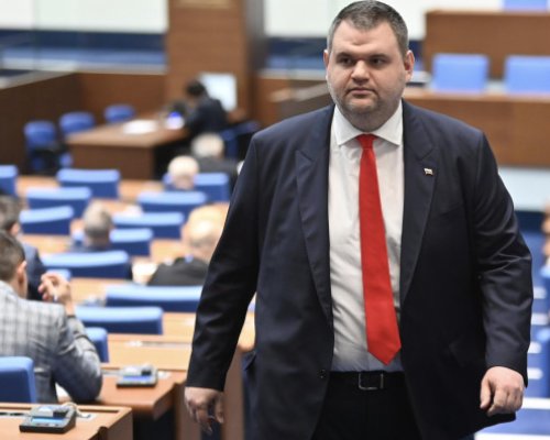 Делян Пеевски: Правителството няма да се разпадне