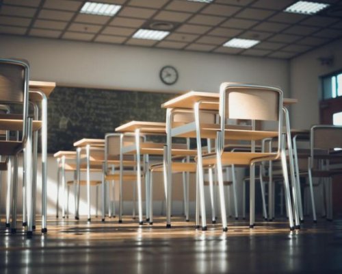 Недоволство заради предложение за закриване на едната от двете френски паралелки в Благоевград