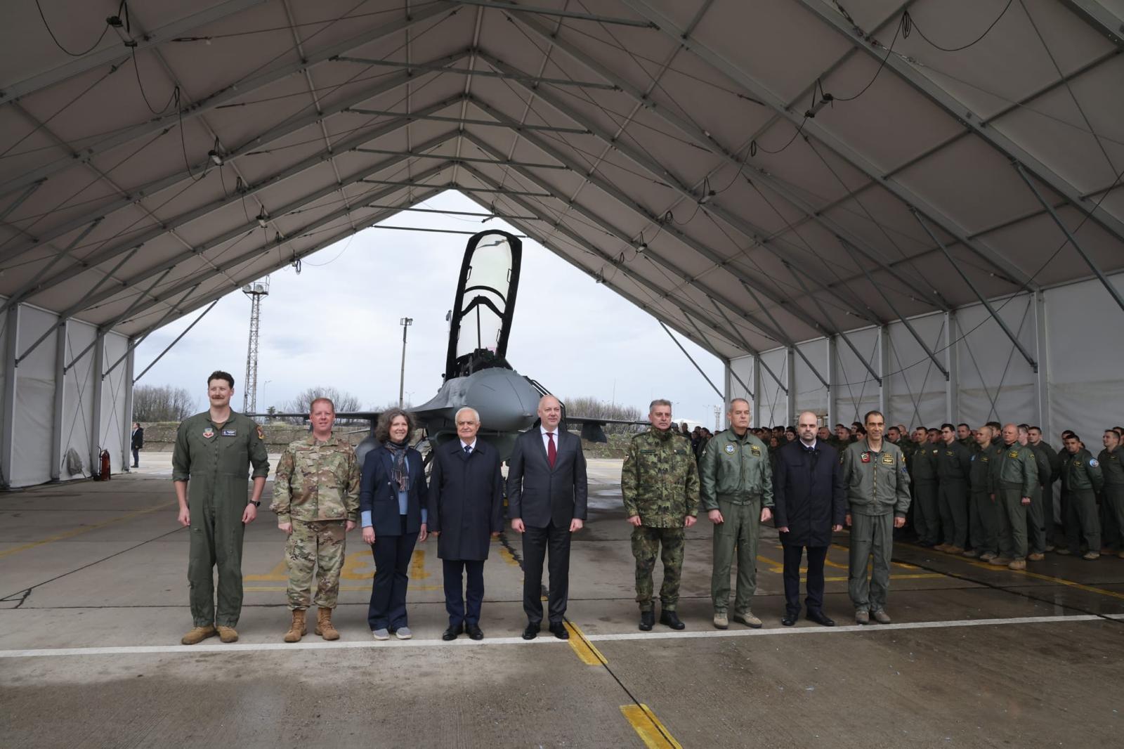 Премиерът Желязков: С получаването на първия изтребител F-16 затвърждаваме стратегическото партньорство между България и САЩ