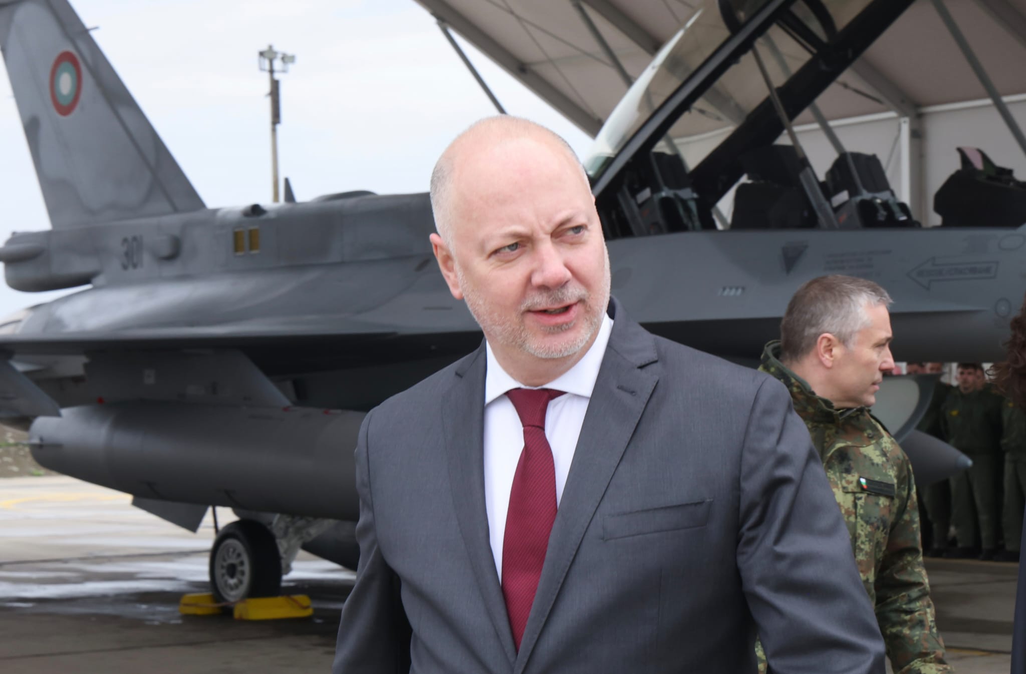 Премиерът Желязков: С получаването на първия изтребител F-16 затвърждаваме стратегическото партньорство между България и САЩ