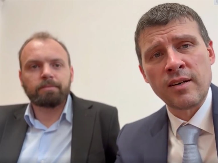Мустафа Емин от Рибново ще съветва Ивелин Михайлов Мустафа Емин от Рибново ще съветва Ивелин Михайлов