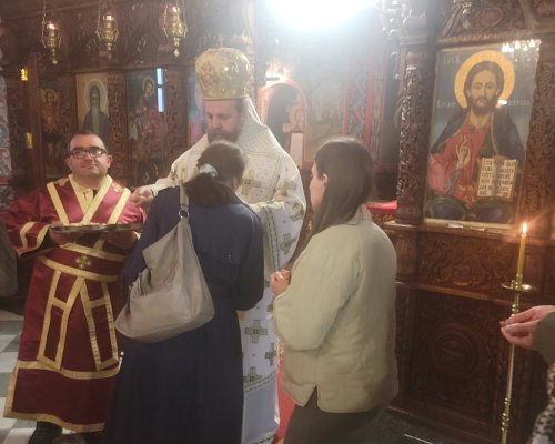 Неврокопският митрополит Серафим отслужи литургия в църквата  Свети Димитър  в квартал Струмско в Благоевград