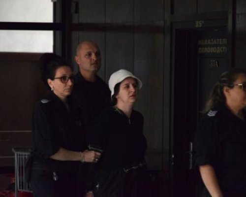 Съдът гледа делото срещу Кристина Дунчева, убила двете си деца в Сандански