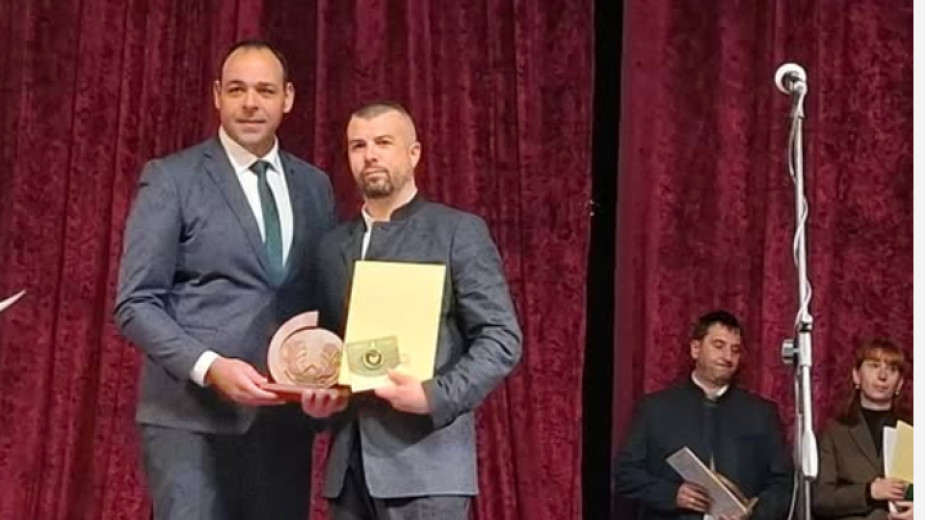 Инж. Иван Ризов от ДГС Катунци е лесовъд на годината Инж. Иван Ризов от ДГС Катунци е лесовъд на годината