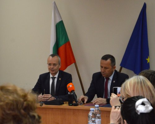 Парк Македония е върнат на Община Благоевград